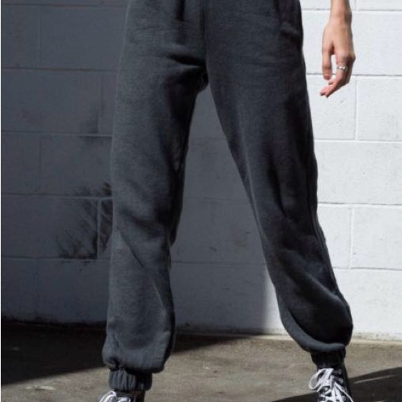 Brandy Melville Black Joggers - Picture 2 of 4